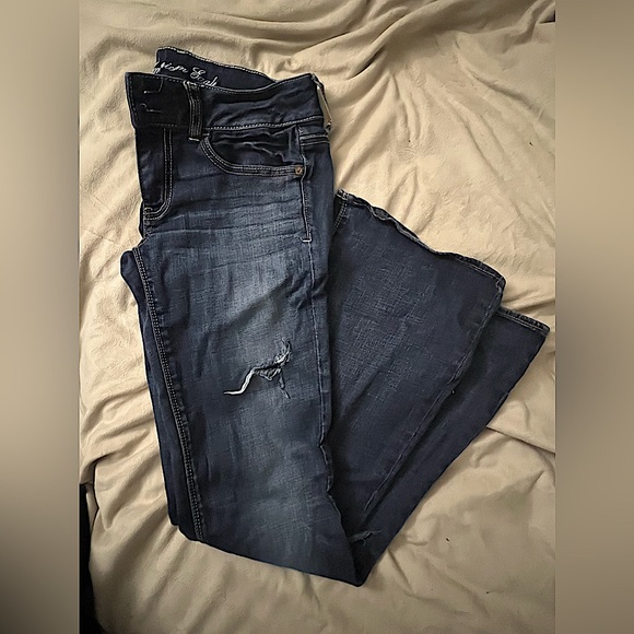 American Eagle Outfitters Denim - American eagle women’s jeans size 6 artist style